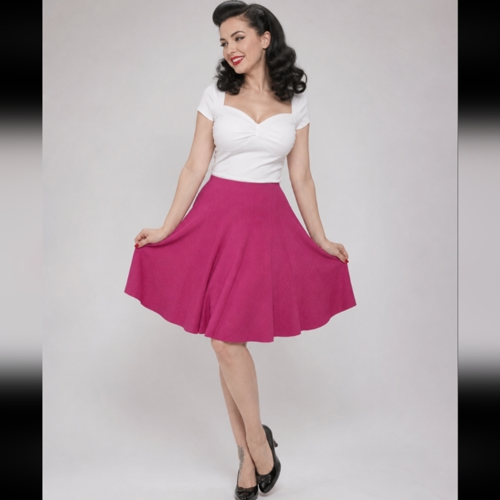 LIME Medium Stretchy Knit Skirt Pink